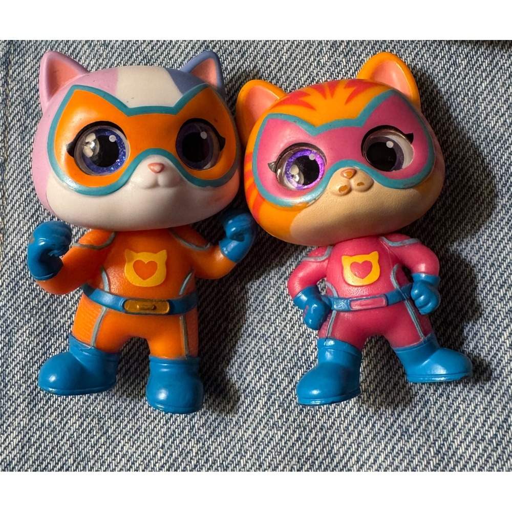 Disney Super Kitties Lot of 2 Hero Squad Mini Action Figures